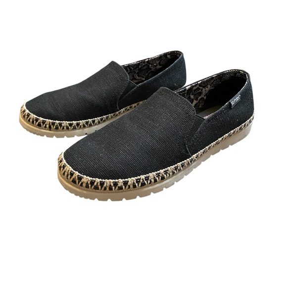 BOBS from SKECHERS Shoes - Picture 3 of 4